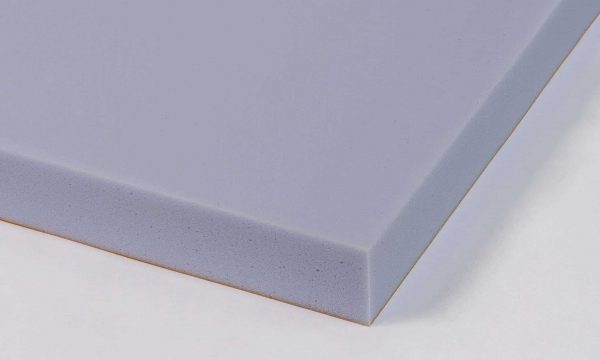 Akustikschaumstoff mit glatter Oberfläche (FLAT Tec Plus)